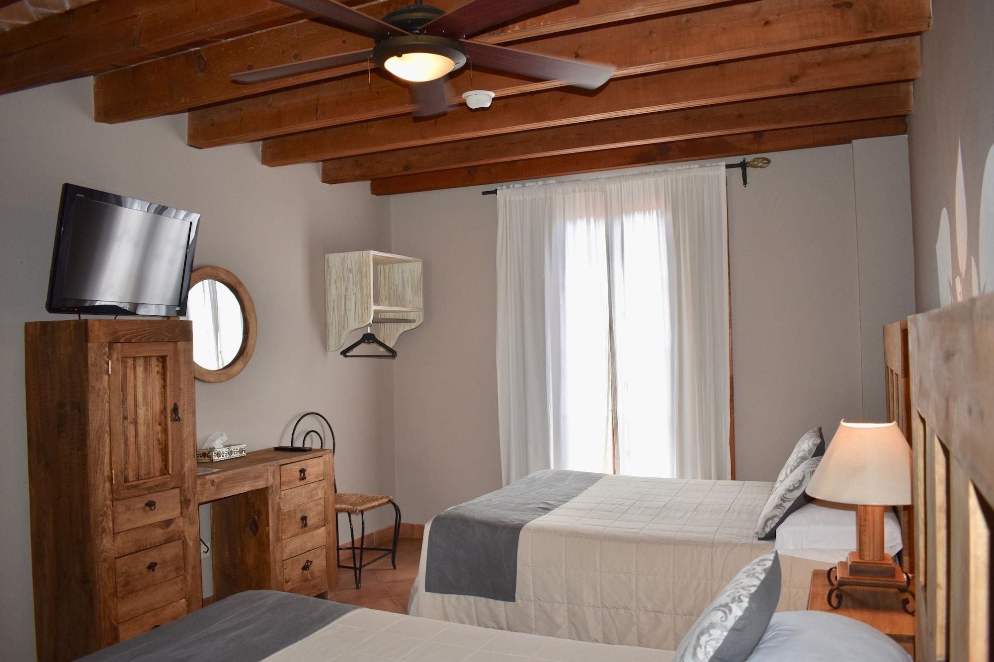 Hotel Ana Catalina And Suites San Miguel de Allende Ngoại thất bức ảnh