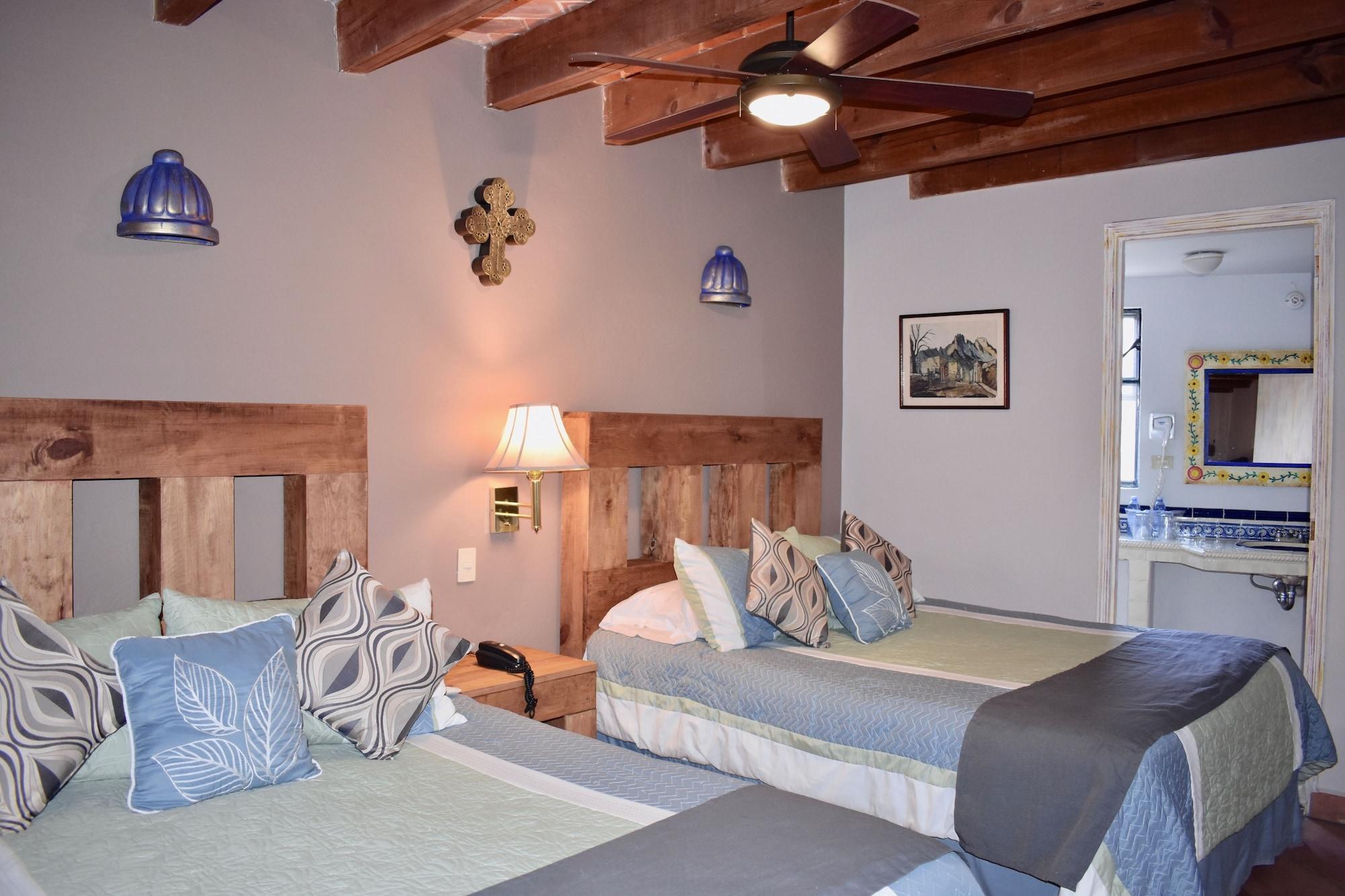 Hotel Ana Catalina And Suites San Miguel de Allende Ngoại thất bức ảnh