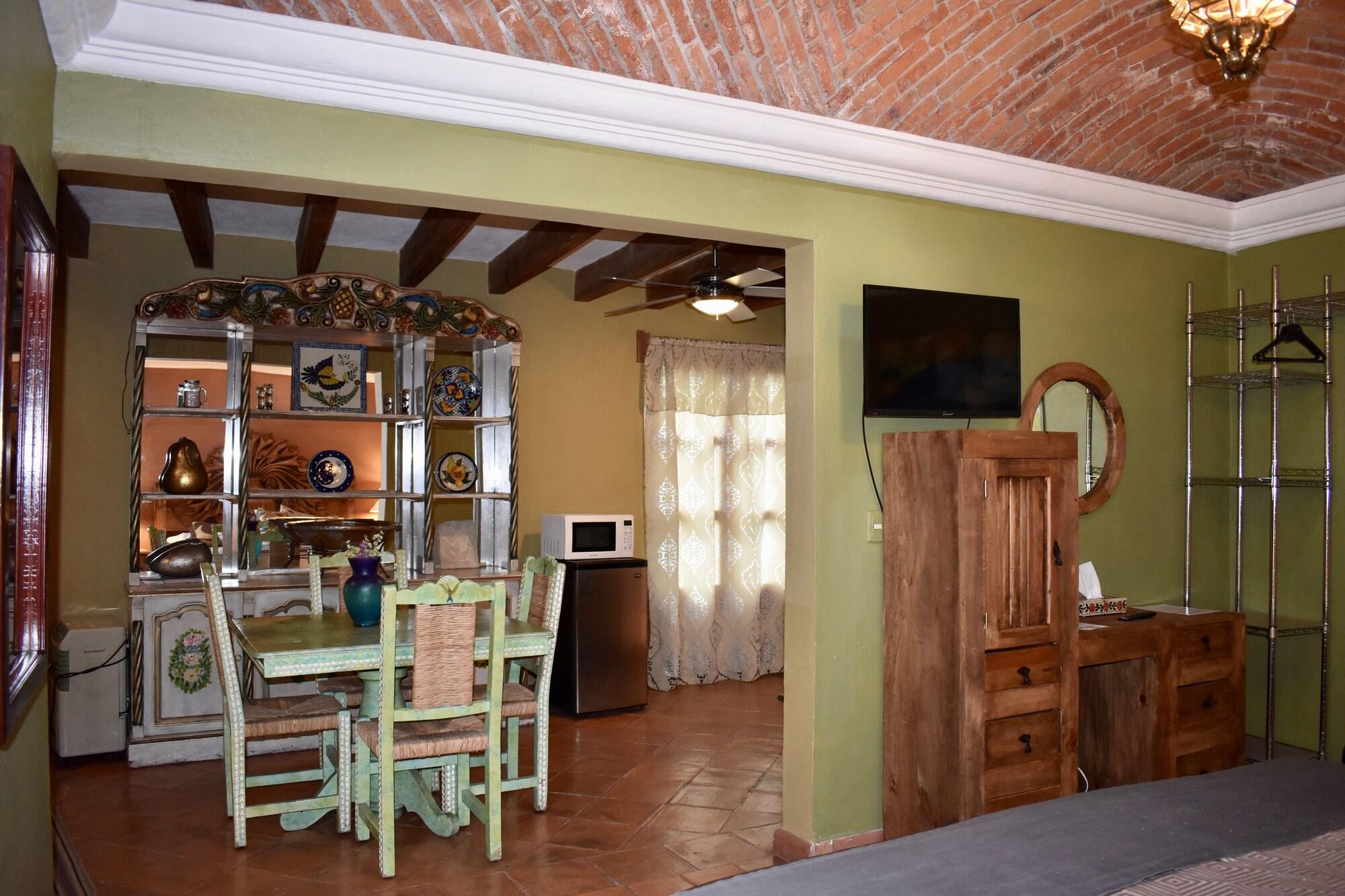 Hotel Ana Catalina And Suites San Miguel de Allende Ngoại thất bức ảnh