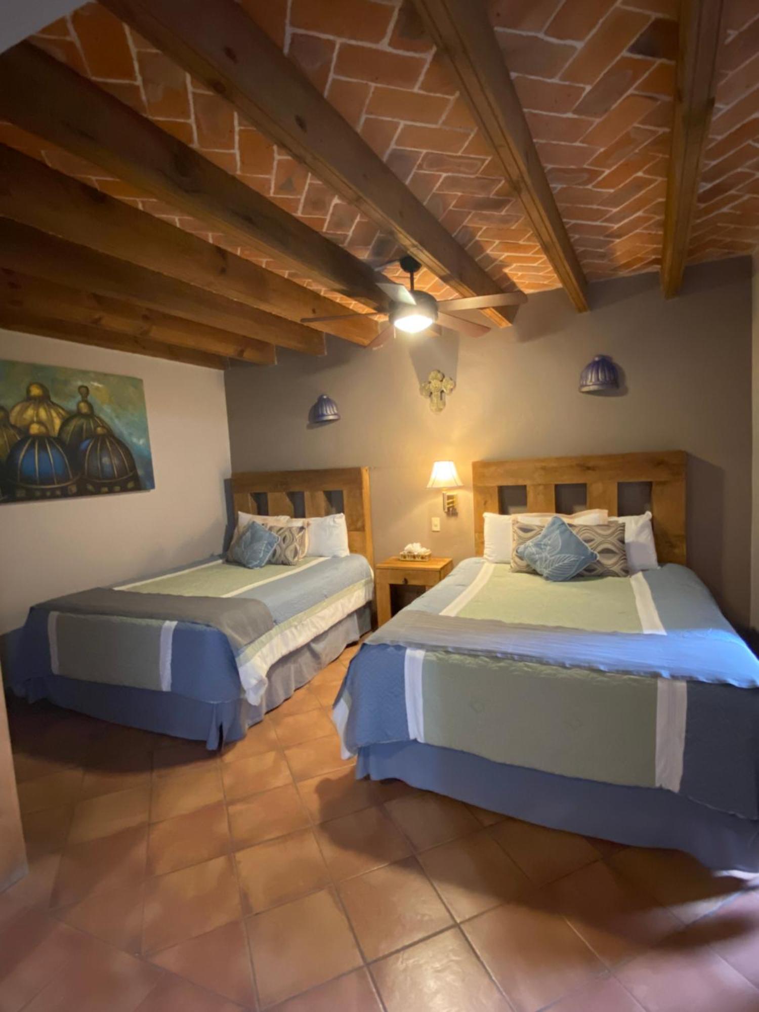 Hotel Ana Catalina And Suites San Miguel de Allende Ngoại thất bức ảnh