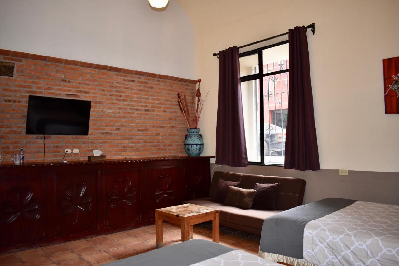 Hotel Ana Catalina And Suites San Miguel de Allende Ngoại thất bức ảnh