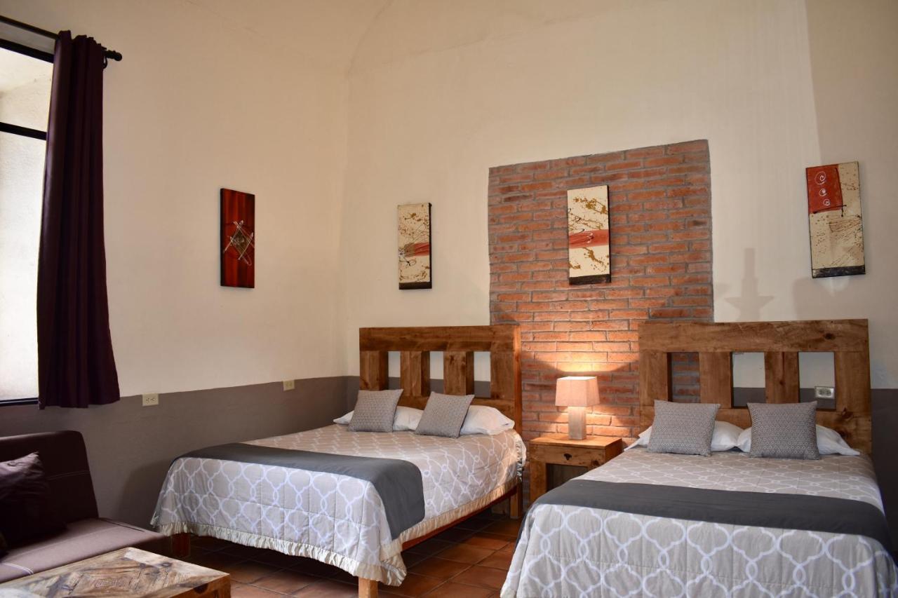 Hotel Ana Catalina And Suites San Miguel de Allende Ngoại thất bức ảnh