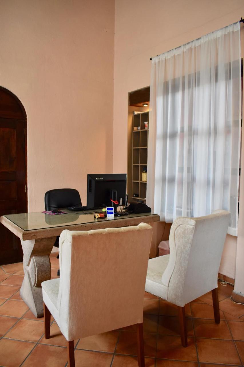 Hotel Ana Catalina And Suites San Miguel de Allende Ngoại thất bức ảnh